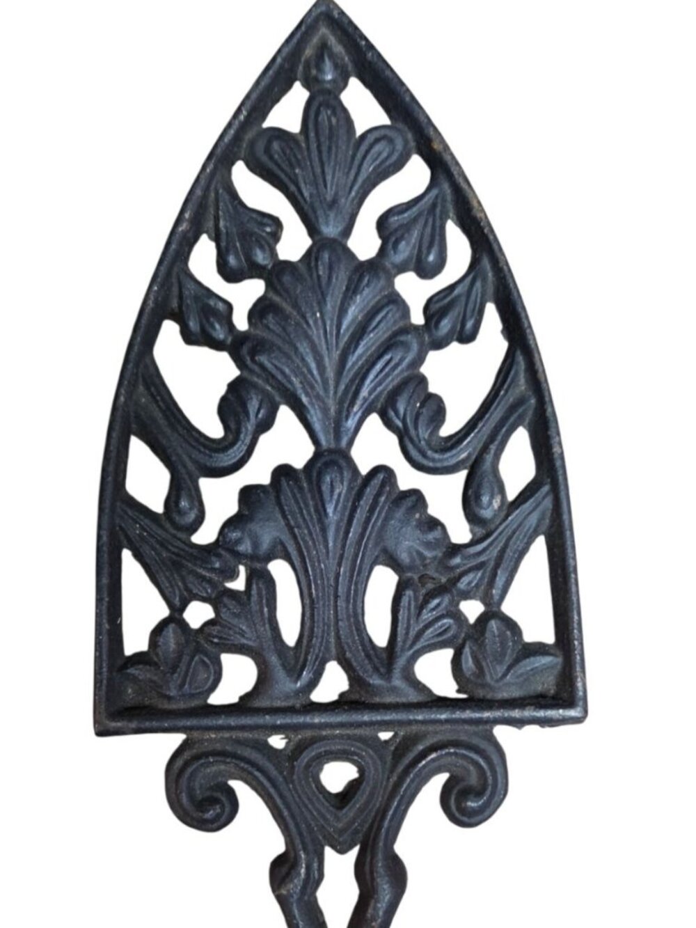 Vtg Virginia Metalcrafters VCM Cast Iron Cathedral Plume Spade Trivet 9-12